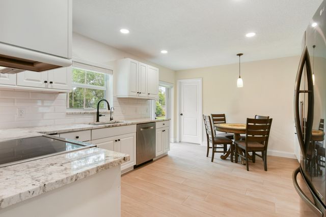 17115 121st Terrace N, Jupiter, FL 33478