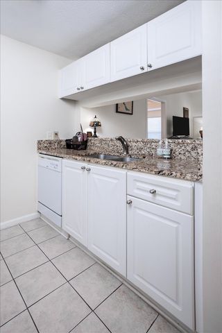 2025 Woodmont Blvd Apt 239, Nashville, TN 37215