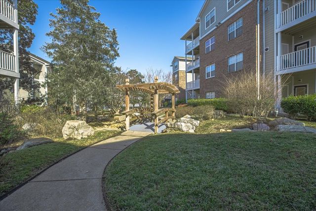 2025 Woodmont Blvd Apt 239, Nashville, TN 37215