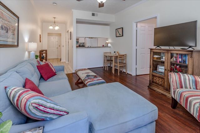 2025 Woodmont Blvd Apt 239, Nashville, TN 37215