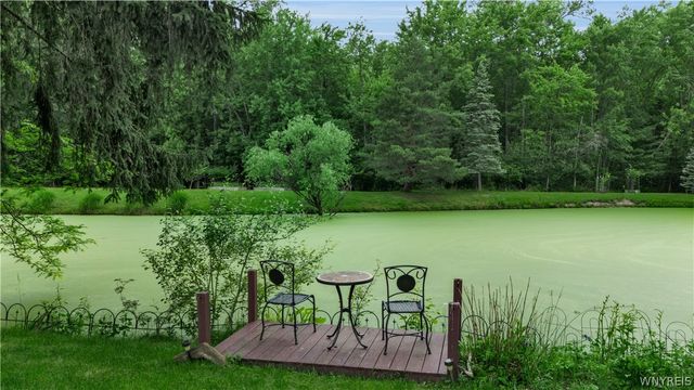 341 Rambling Road, Amherst, NY 14051