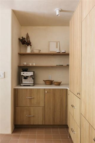 4781 Round Top Drive, Los Angeles, CA 90065