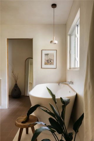 4781 Round Top Drive, Los Angeles, CA 90065