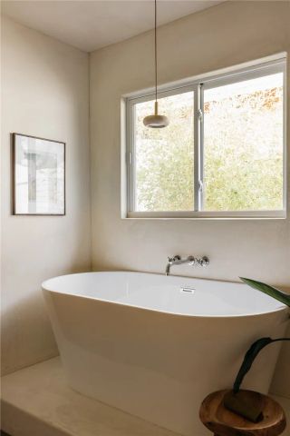 4781 Round Top Drive, Los Angeles, CA 90065