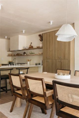 4781 Round Top Drive, Los Angeles, CA 90065