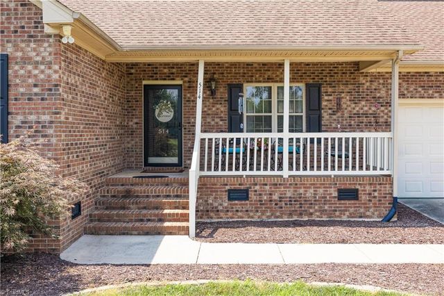 514 Honeysuckle Ridge, Asheboro, NC 27205