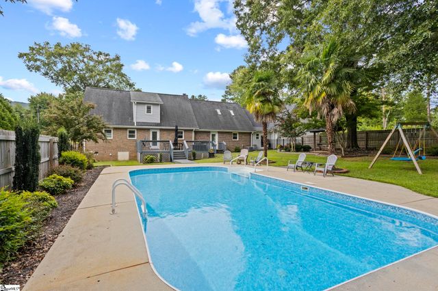 15 Morningdale Drive, Travelers Rest, SC 29690