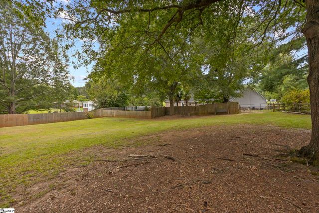 15 Morningdale Drive, Travelers Rest, SC 29690
