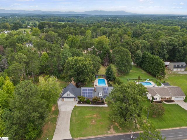 15 Morningdale Drive, Travelers Rest, SC 29690