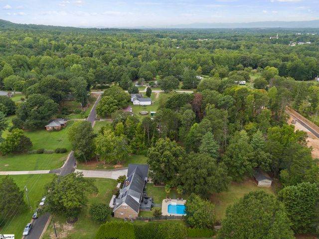 15 Morningdale Drive, Travelers Rest, SC 29690