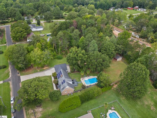 15 Morningdale Drive, Travelers Rest, SC 29690