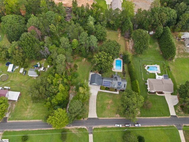 15 Morningdale Drive, Travelers Rest, SC 29690