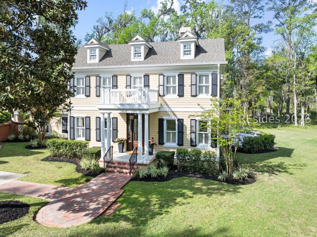 19 Sturgeon Pt, Bluffton, SC 29910