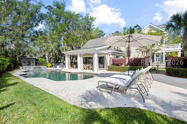 19 Sturgeon Pt, Bluffton, SC 29910