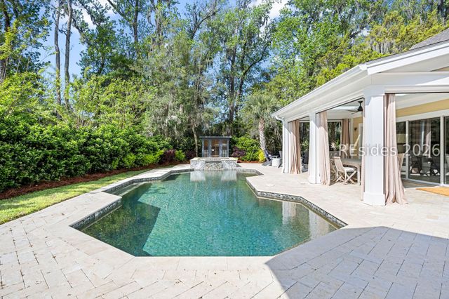 19 Sturgeon Pt, Bluffton, SC 29910