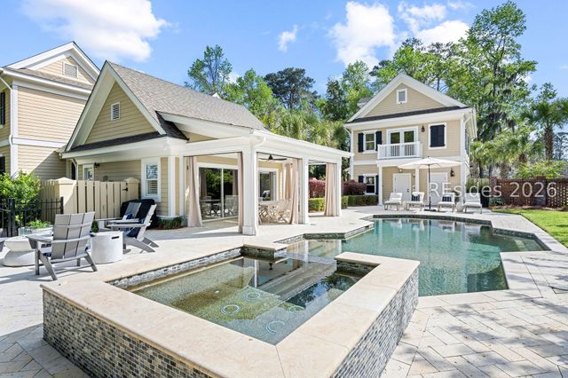 19 Sturgeon Pt, Bluffton, SC 29910