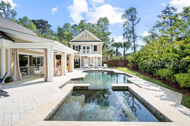 19 Sturgeon Pt, Bluffton, SC 29910