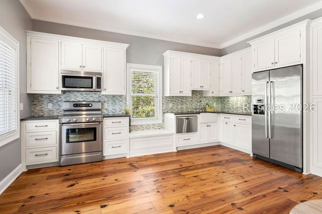 19 Sturgeon Pt, Bluffton, SC 29910