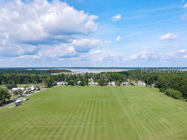 19 Sturgeon Pt, Bluffton, SC 29910