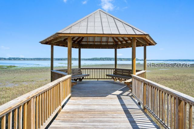 19 Sturgeon Pt, Bluffton, SC 29910