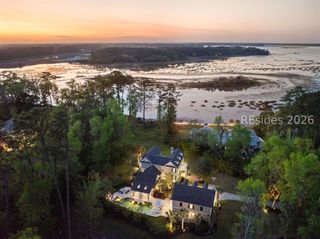 19 Sturgeon Pt, Bluffton, SC 29910