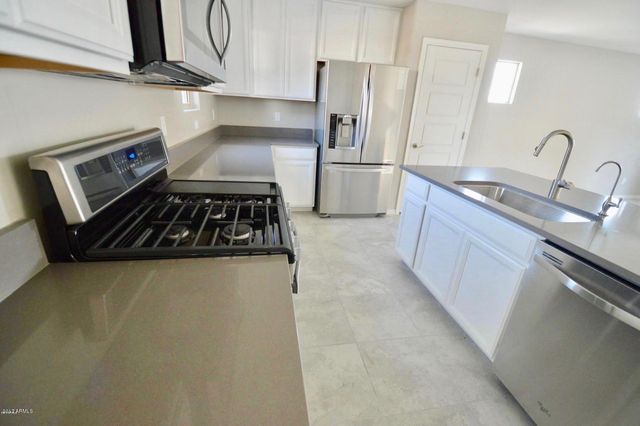2920 S Washington Street, Chandler, AZ 85286
