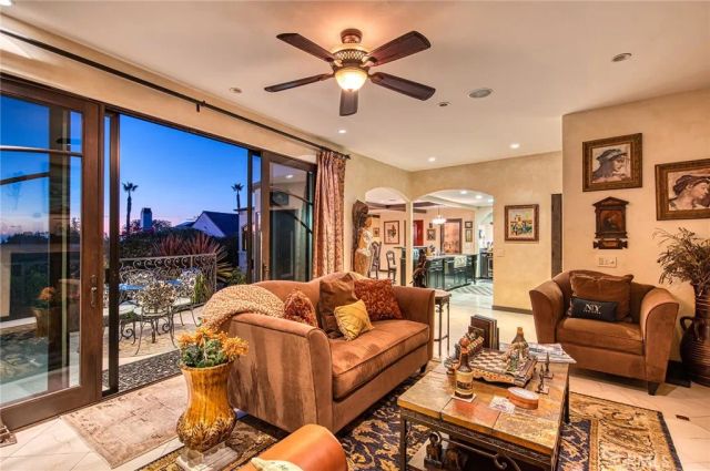 31641 Mar Vista Avenue, Laguna Beach, CA 92651