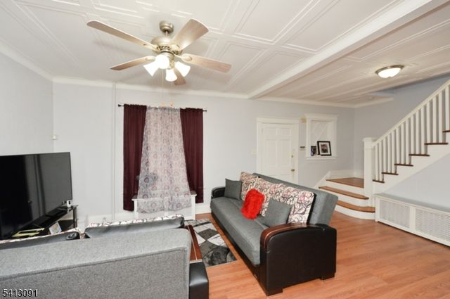 171 Ampere Pkwy, Bloomfield Twp., NJ 07003