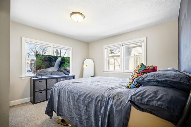 2101 3rd Street NE, Minneapolis, MN 55418