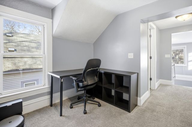 2101 3rd Street NE, Minneapolis, MN 55418