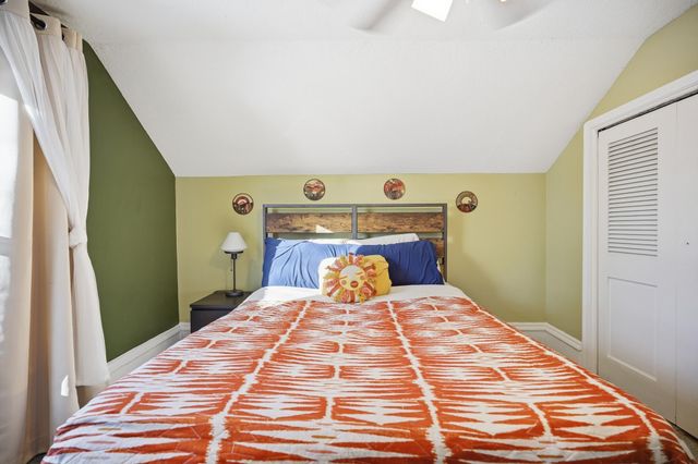 2101 3rd Street NE, Minneapolis, MN 55418