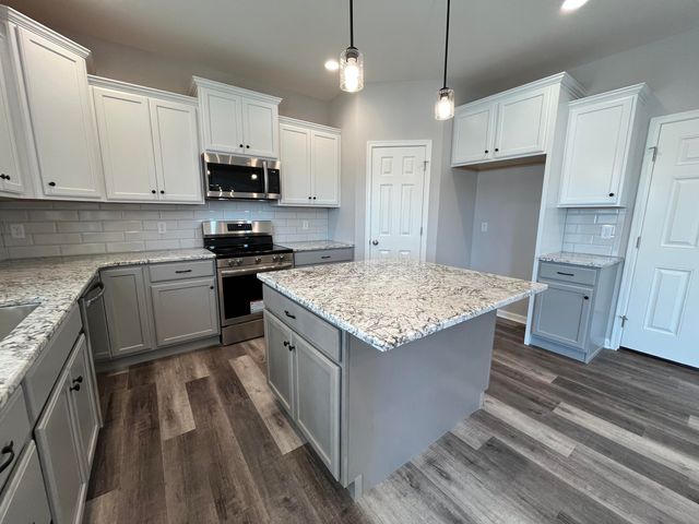 1759 Barons Cove, Hebron, KY 41048