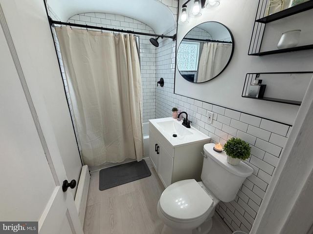 412 LIPPINCOTT AVE, Riverside, NJ 08075