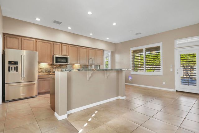 77516 Marlowe Court, Palm Desert, CA 92211