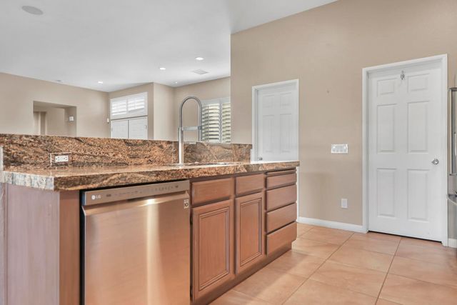 77516 Marlowe Court, Palm Desert, CA 92211