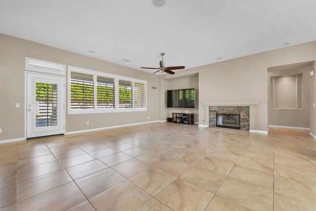 77516 Marlowe Court, Palm Desert, CA 92211