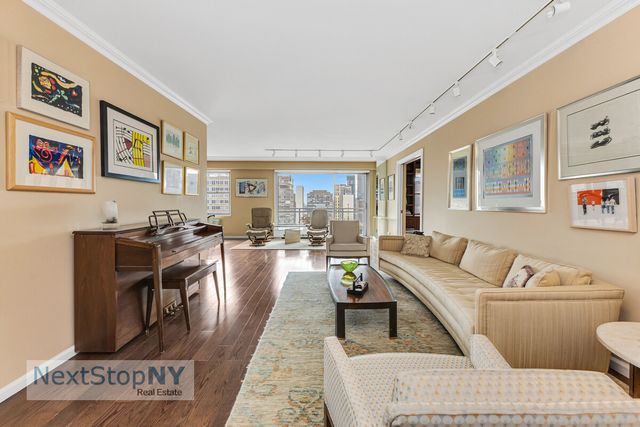 400 E 56th St Apt 14P, New York City, NY 10022