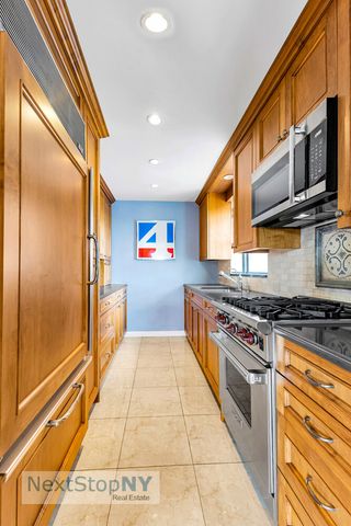 400 E 56th St Apt 14P, New York City, NY 10022