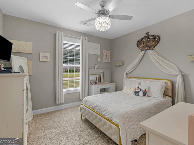 221 Hummingbird Court, Hampton, GA 30228