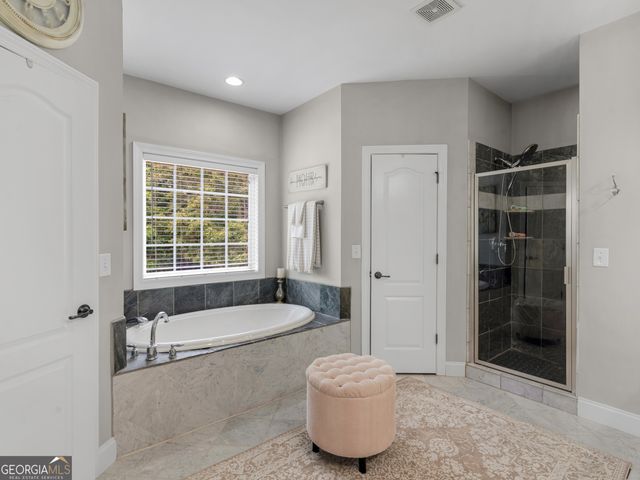 221 Hummingbird Court, Hampton, GA 30228