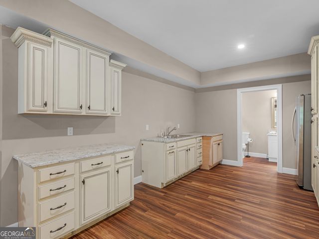 221 Hummingbird Court, Hampton, GA 30228