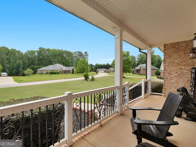 221 Hummingbird Court, Hampton, GA 30228