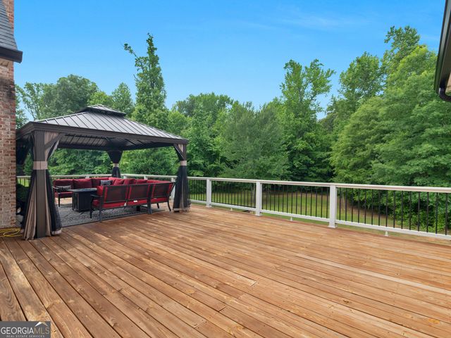 221 Hummingbird Court, Hampton, GA 30228