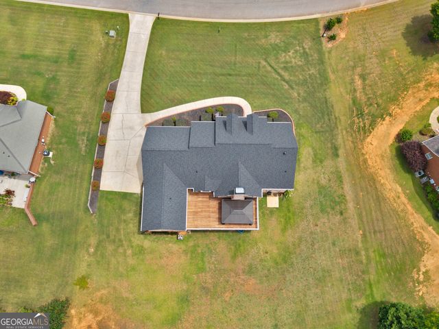 221 Hummingbird Court, Hampton, GA 30228