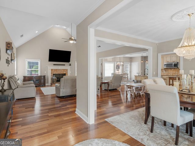221 Hummingbird Court, Hampton, GA 30228