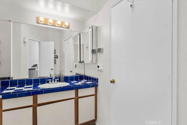 6036 Hazelhurst C, North Hollywood, CA 91606