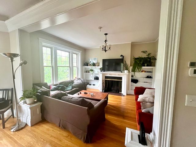 481 Boylston Street 3, Brookline, MA 02445