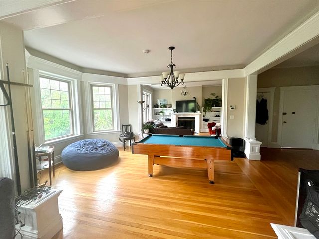 481 Boylston Street 3, Brookline, MA 02445