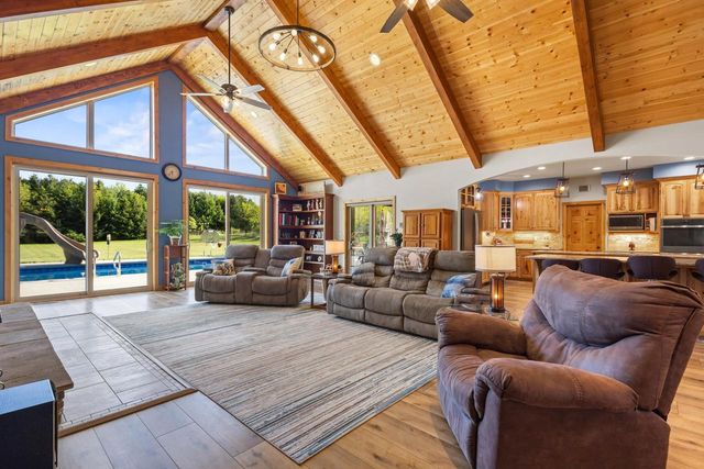 N8253 County Road X, Belleville, WI 53508