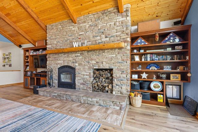 N8253 County Road X, Belleville, WI 53508